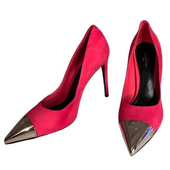 Louis Vuitton Pink Suede Pointed Toe LV Logo Heeled Pumps Size 36 / US Size 6 - Picture 6 of 16